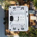Outdoor Whirlpool - Glacier (213x165x80cm)